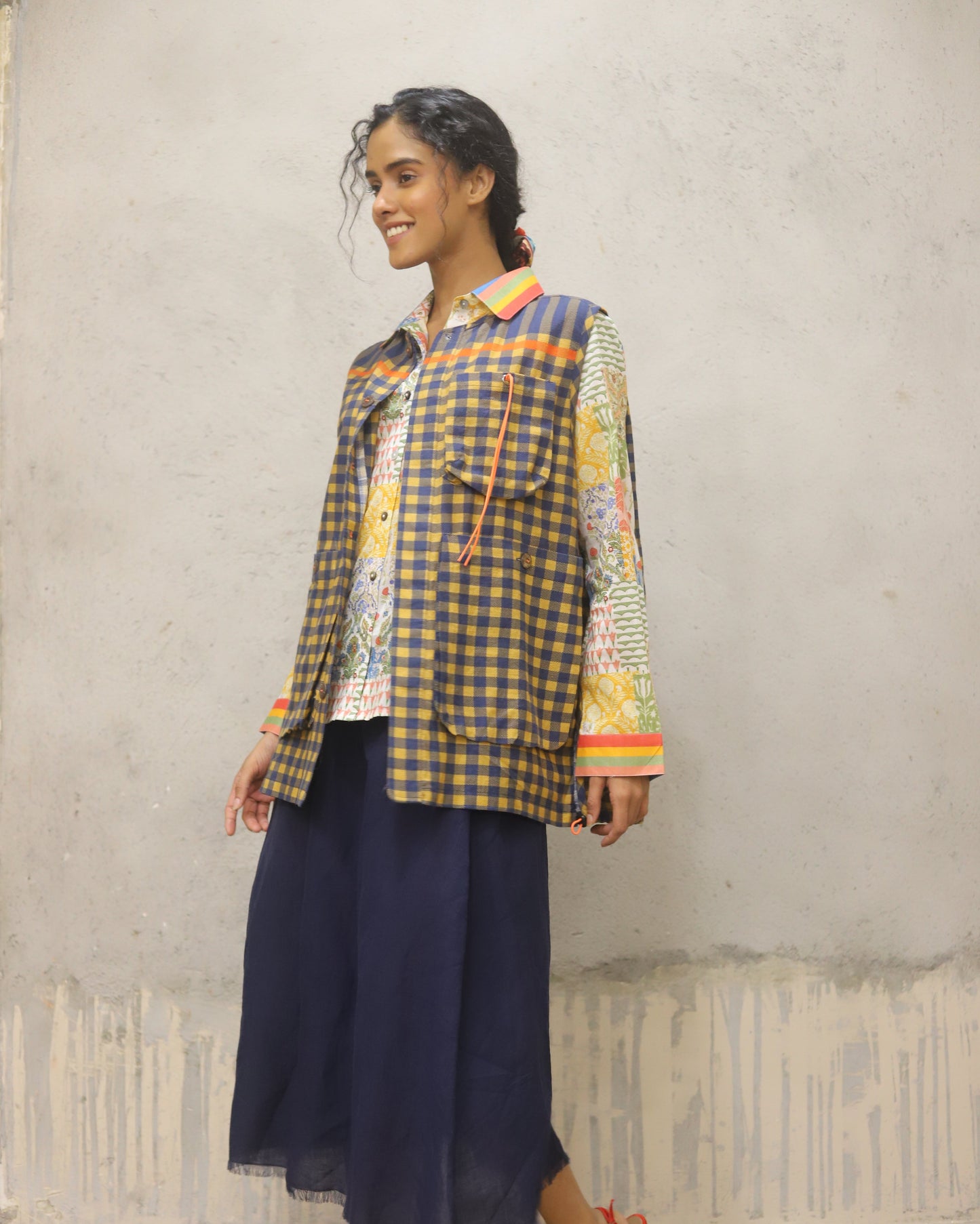 Cotton check print jacket with contrast highlights details