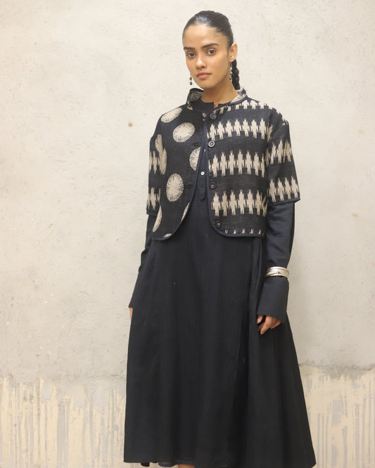 Pure merino wool woven jacquard jacket fully lined inside